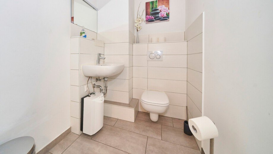 EG-Praxis_WC Haus Ingersheim