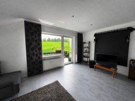 Hauptbild Traumhafte Feldrandlage 3-Zimmer-Wohnung mit Balkon & Garage