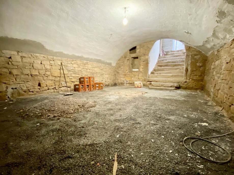 Gew�lbekeller Mehrfamilienhaus Ludwigsburg / Pflugfelden