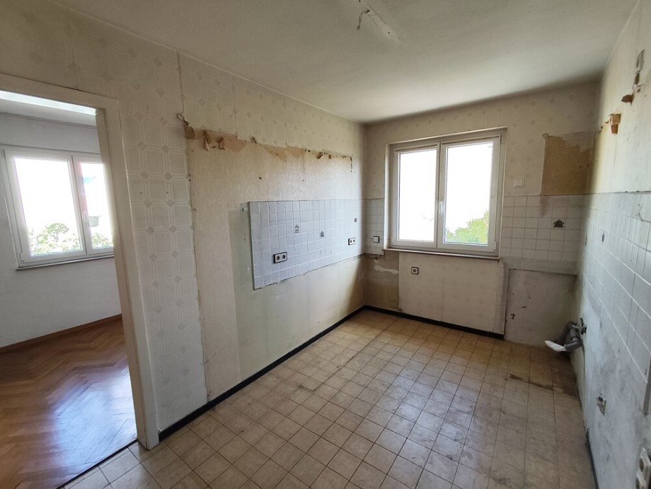 K�che 1.OG Doppelhaush�lfte Kornwestheim
