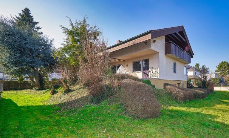 Aussenansichten_05 B�nnigheim Einfamilienhaus Hier beginnt Ihr neues Familiengl�ck - Ein- bis Zweifamilienhauszentrumsnah im Gr�nen!