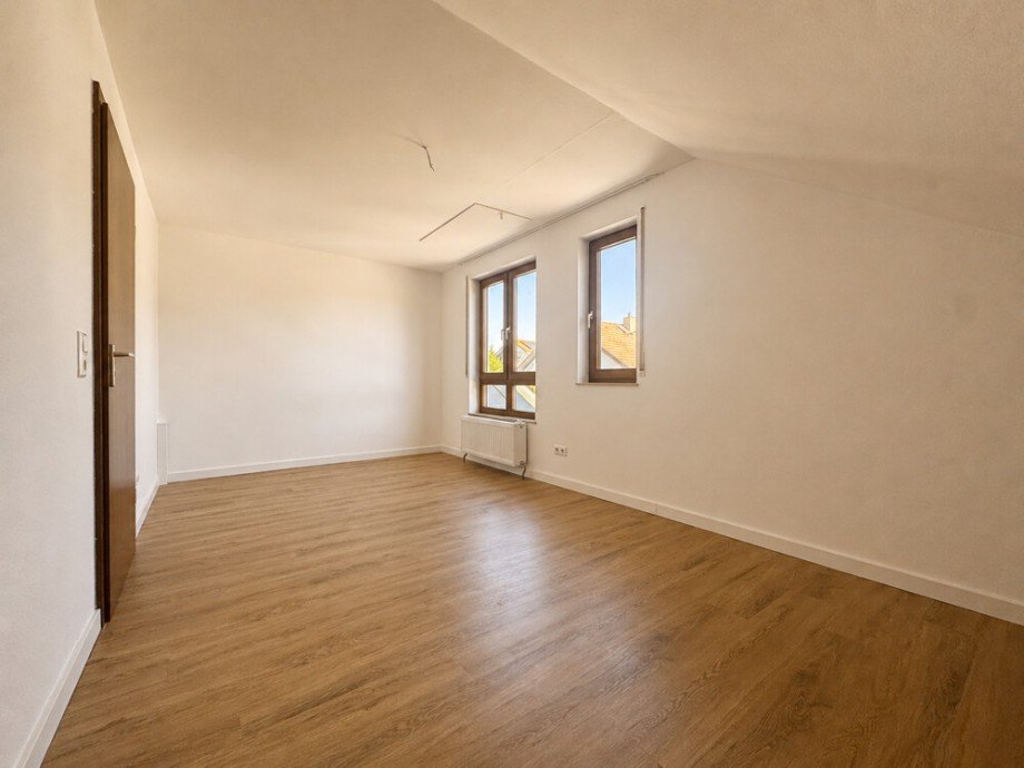 Kinderzimmer/Office DG Doppelhaush�lfte Abstatt