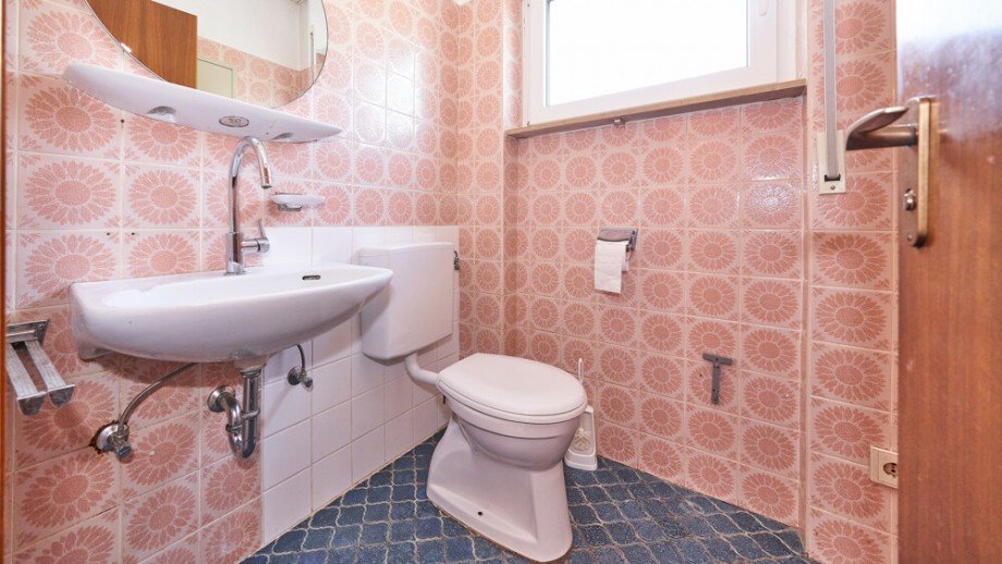 WC_EG Bungalow Vaihingen an der Enz / Ro�wag