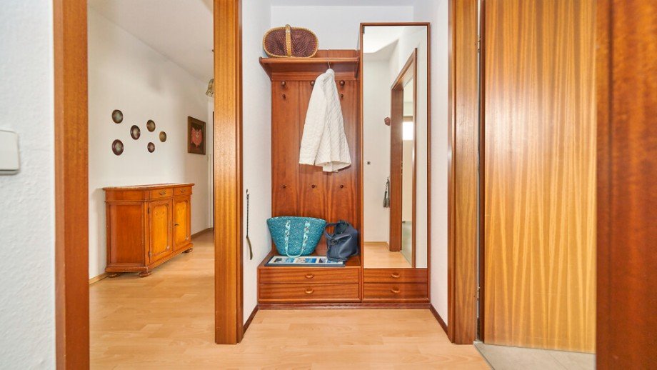 OG_Garderobe_02 Etagenwohnung Freiberg am Neckar