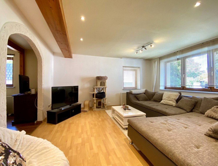 ELW. im EG - Wohnraum Zweifamilienhaus Oedheim / Degmarn