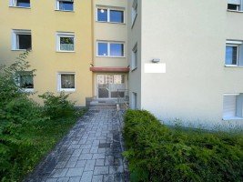 Hauptbild Vermietete 3-Zimmer-Wohnung mit Balkon und Tiefgaragenstellplatz in Schwieberdingen