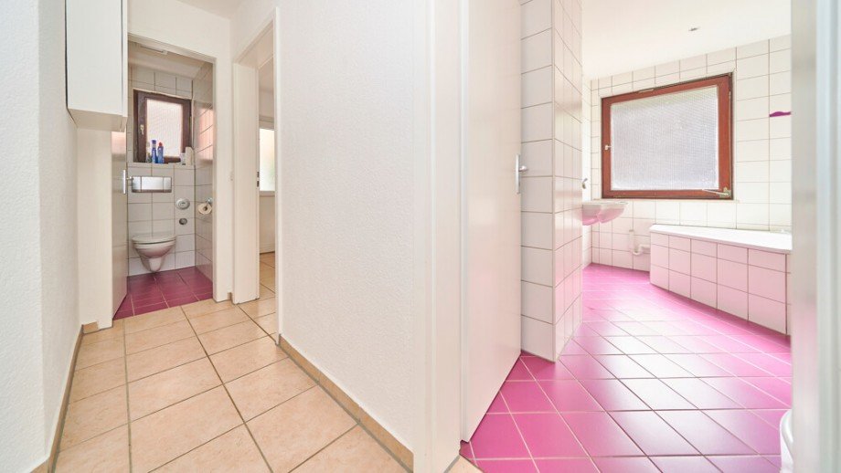 Flur EG Zweifamilienhaus Freiberg am Neckar / Beihingen