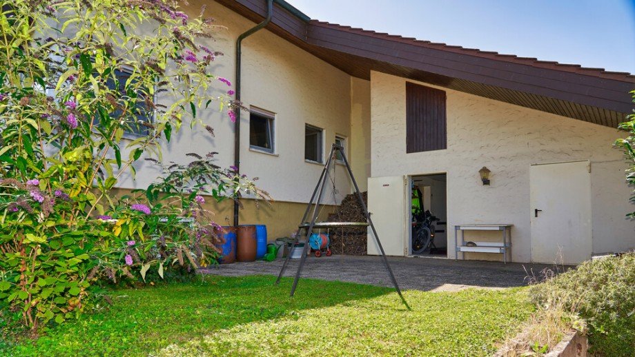 EG_Innenhof_mit_Garten Einfamilienhaus B�nnigheim