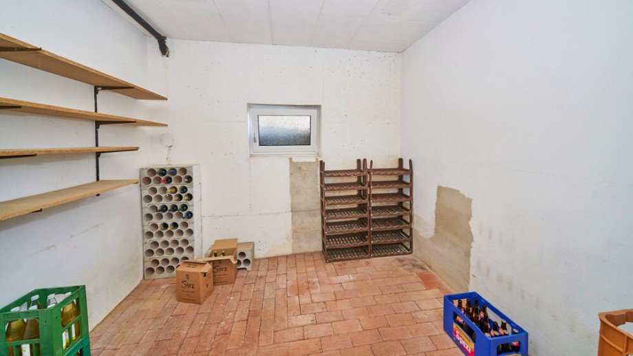 Weinkeller Einfamilienhaus B�nnigheim