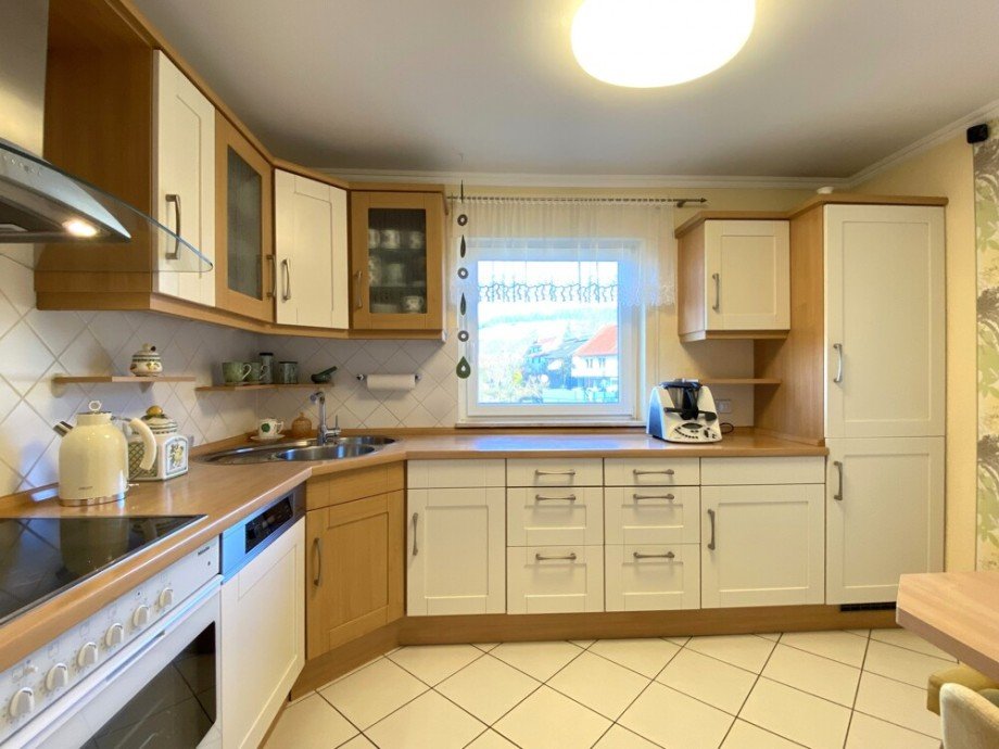 sehr gepflegte Einbauk�che Etagenwohnung Eberstadt