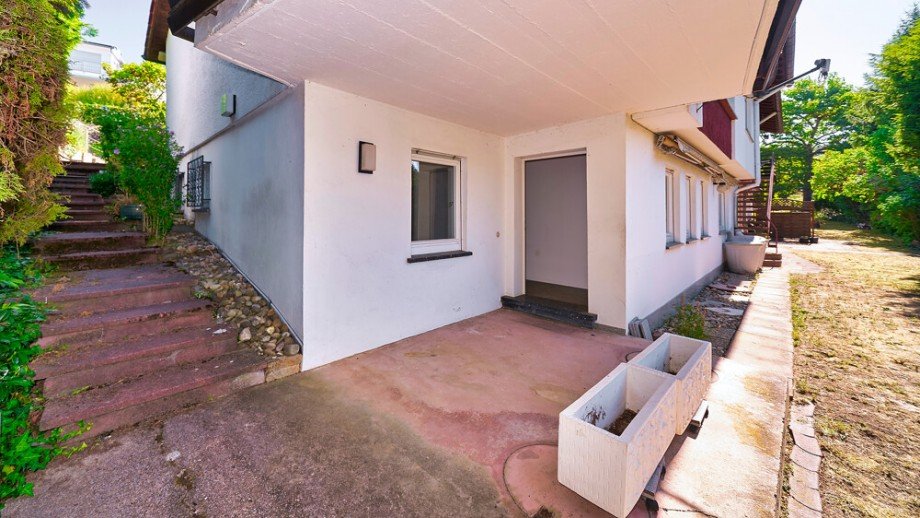 Einliegerwohnung Hauseingang Chalet Remseck am Neckar