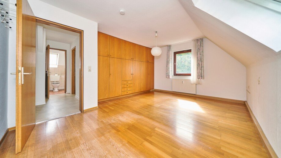 Schlafzimmer 2. OG Zweifamilienhaus Freiberg am Neckar / Beihingen