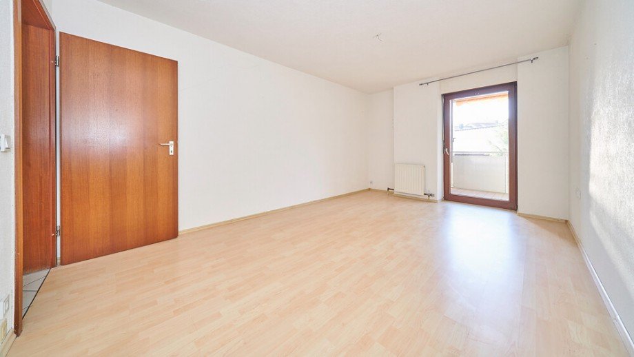 Schlafzimmer mit Balkonzugang Etagenwohnung Ingersheim / Kleiningersheim