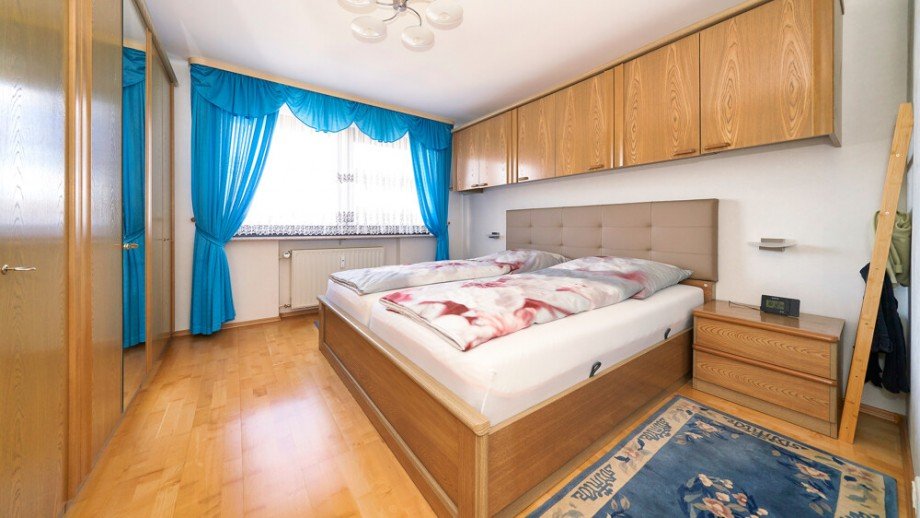 Schlafzimmer Etagenwohnung Gro�bottwar